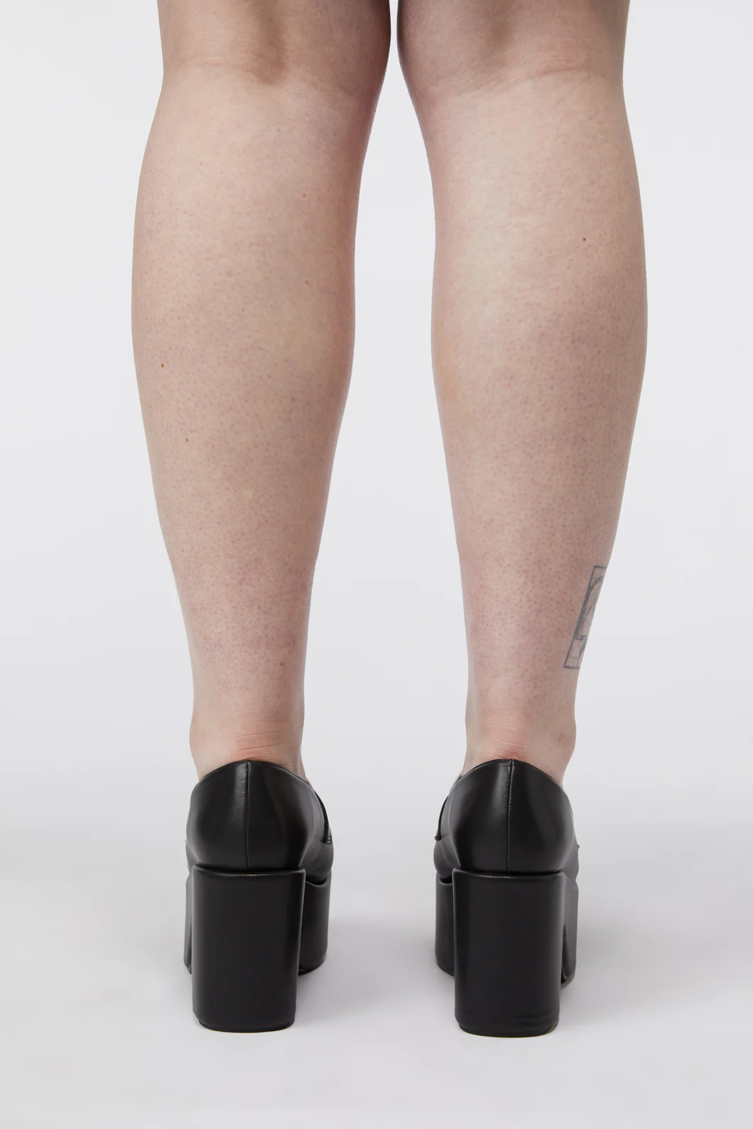 Black & White Loafer - Image 7