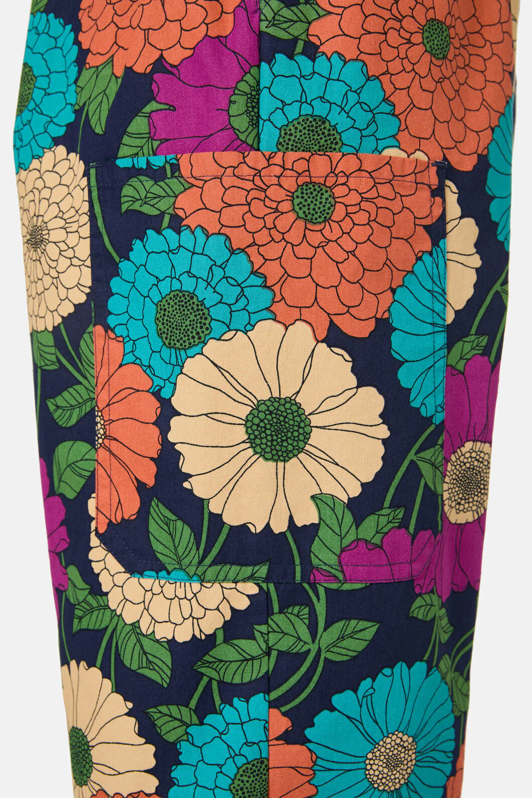 Bonnie Floral Scrub Set - Image 8