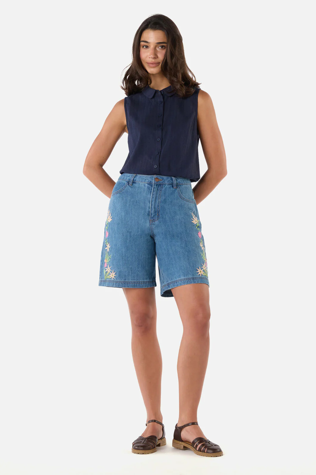 Carter Sleeveless Blouse - Image 10