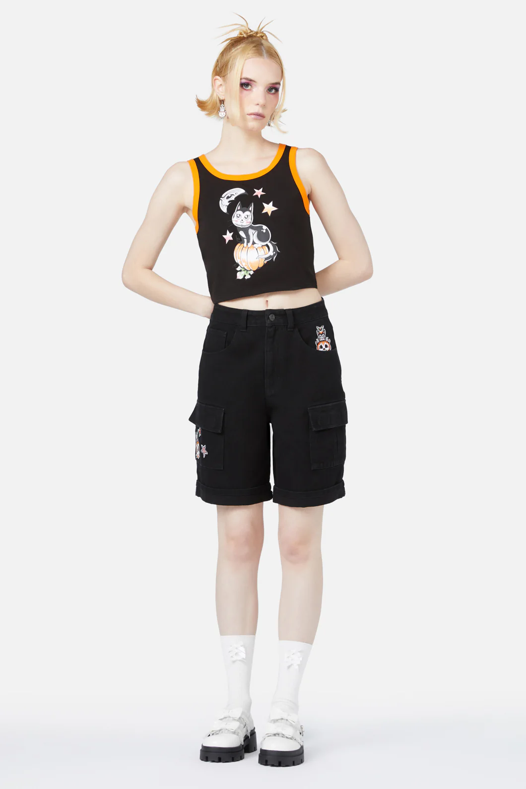 Cat-O-Lantern Short