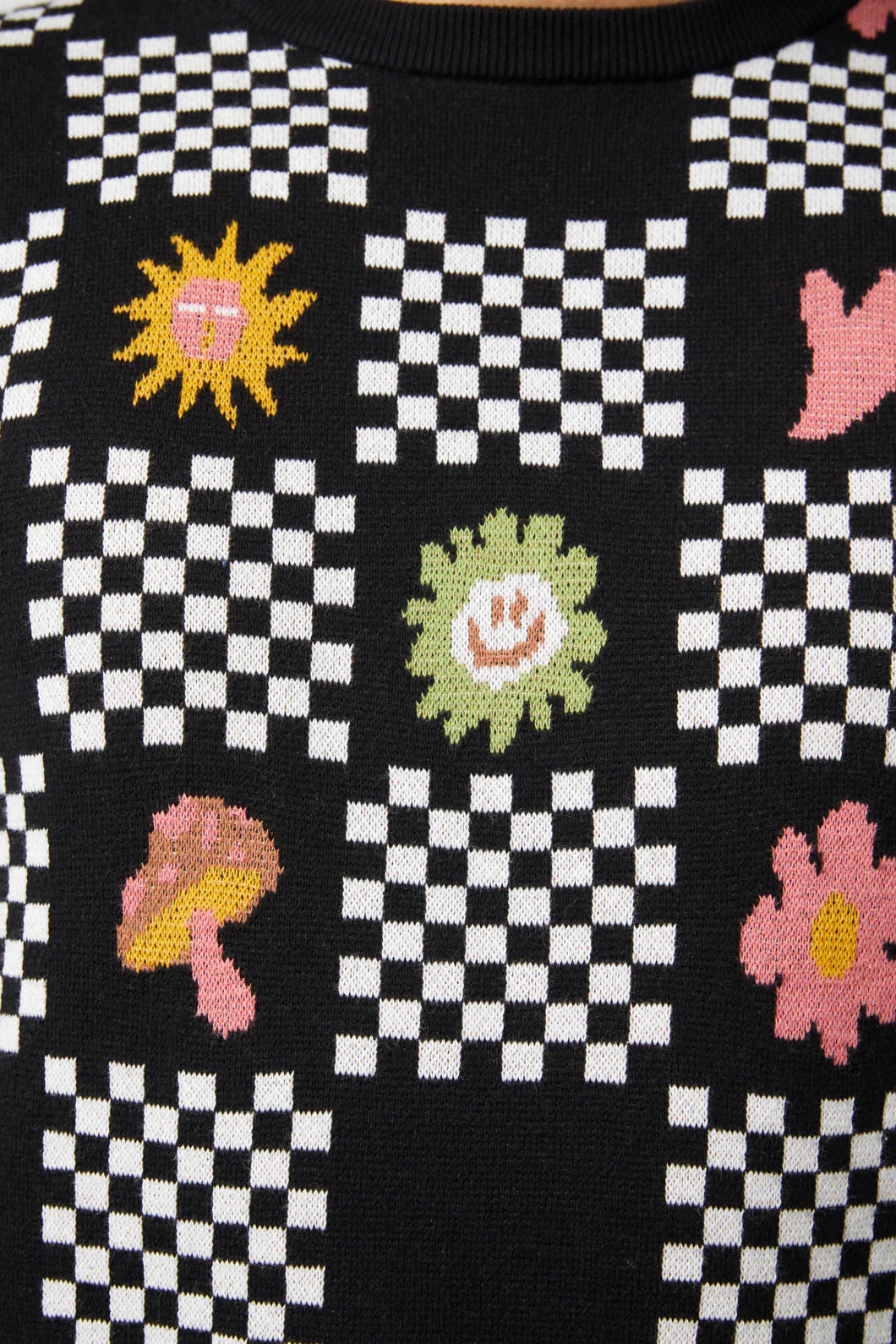 Chess At Picnic Knit - Image 5