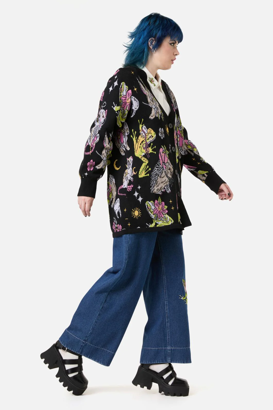 Collectors Guide Print Cardigan - Image 3