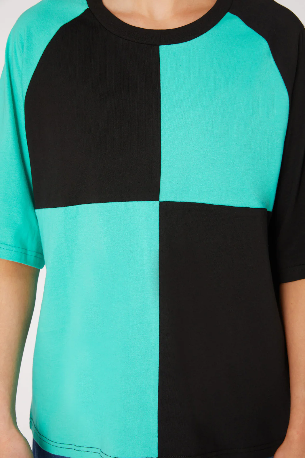 Colourblock Raglan Tee - Image 10