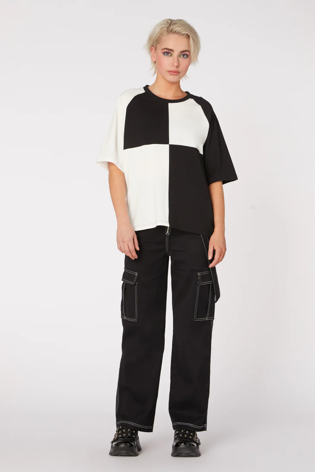 Colourblock Raglan Tee - Image 2