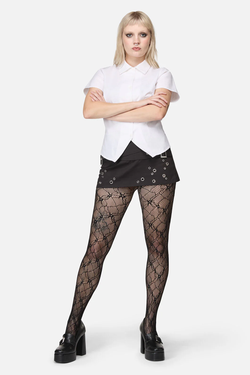 Cracking Flower Fishnet Tights