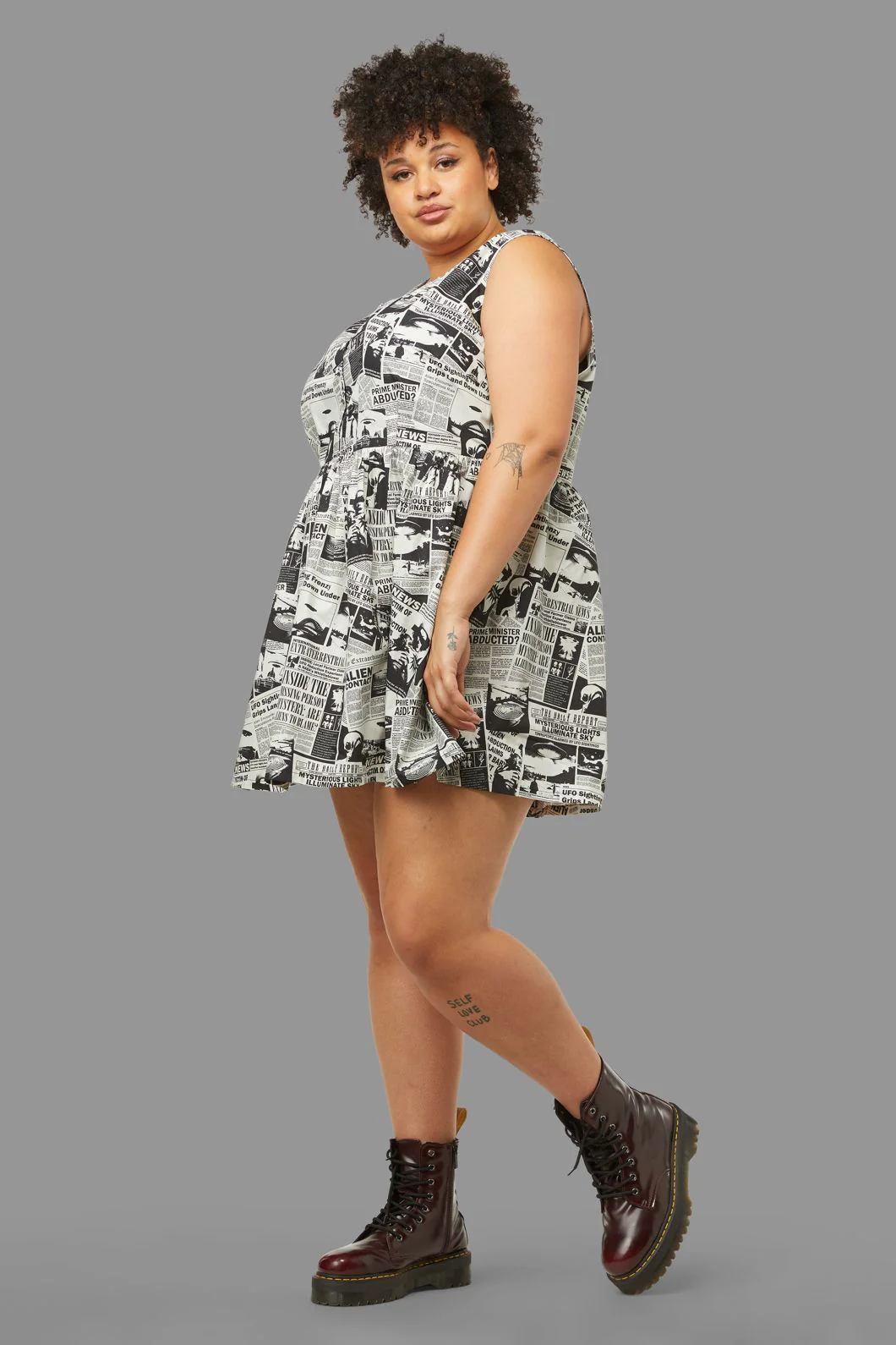 Curve Extraterrestrial Dress - Image 3
