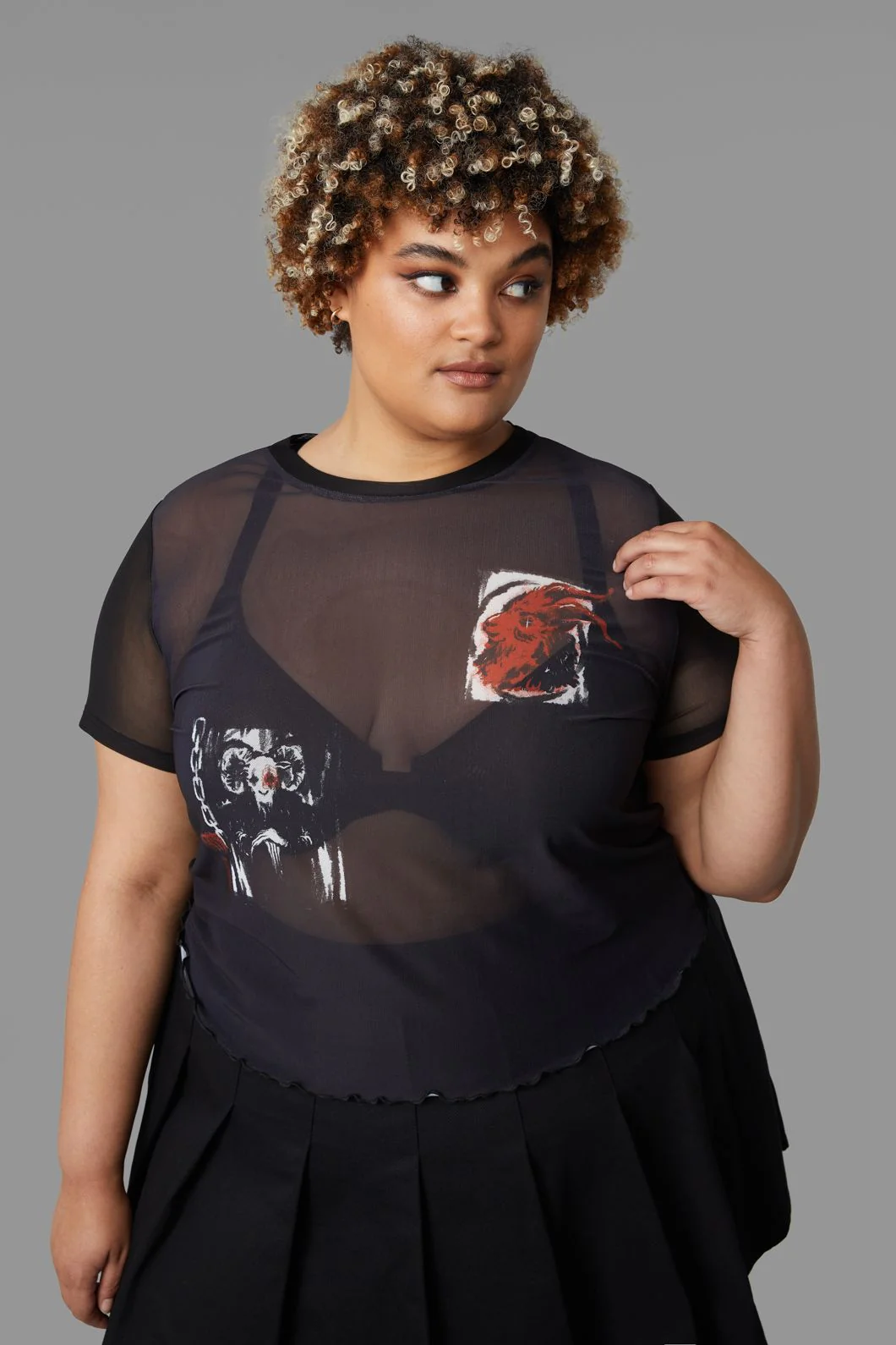 Curve Goat Top