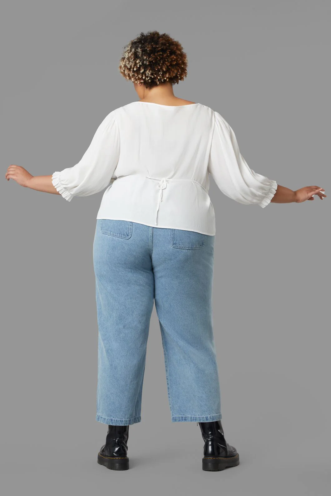 Curve Lily Pad Blouse - Image 4