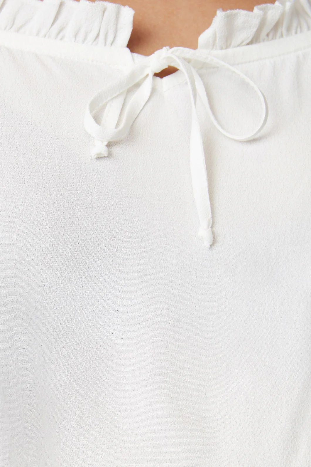 Curve Lily Pad Blouse - Image 5