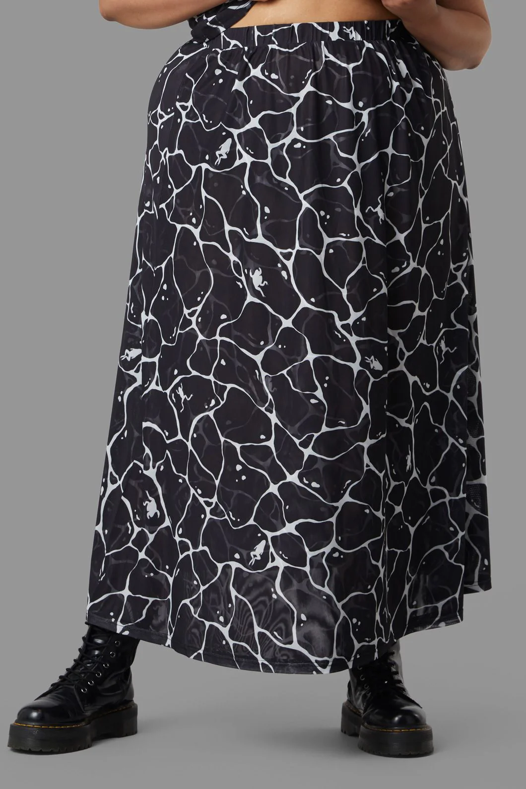 Curve Lily Pad Skirt - Image 2