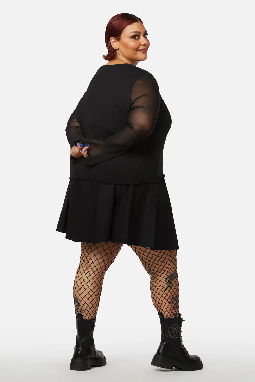 Curve Pentagram Contrast Mesh Top - Image 4