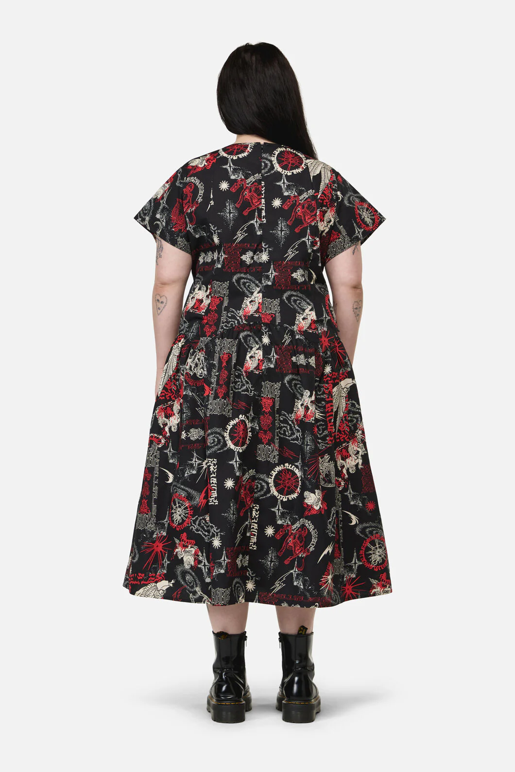 Curve Purgatory Goth Midi Dress - Image 3