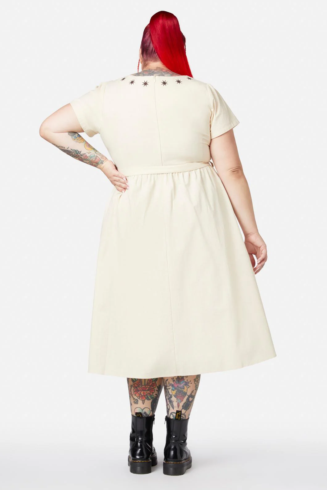 Curve Saloon Midi Dress - Image 4