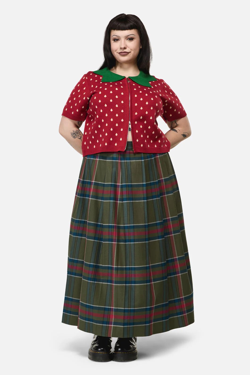Curve Strawberry Leaf SS Cardi - Image 5