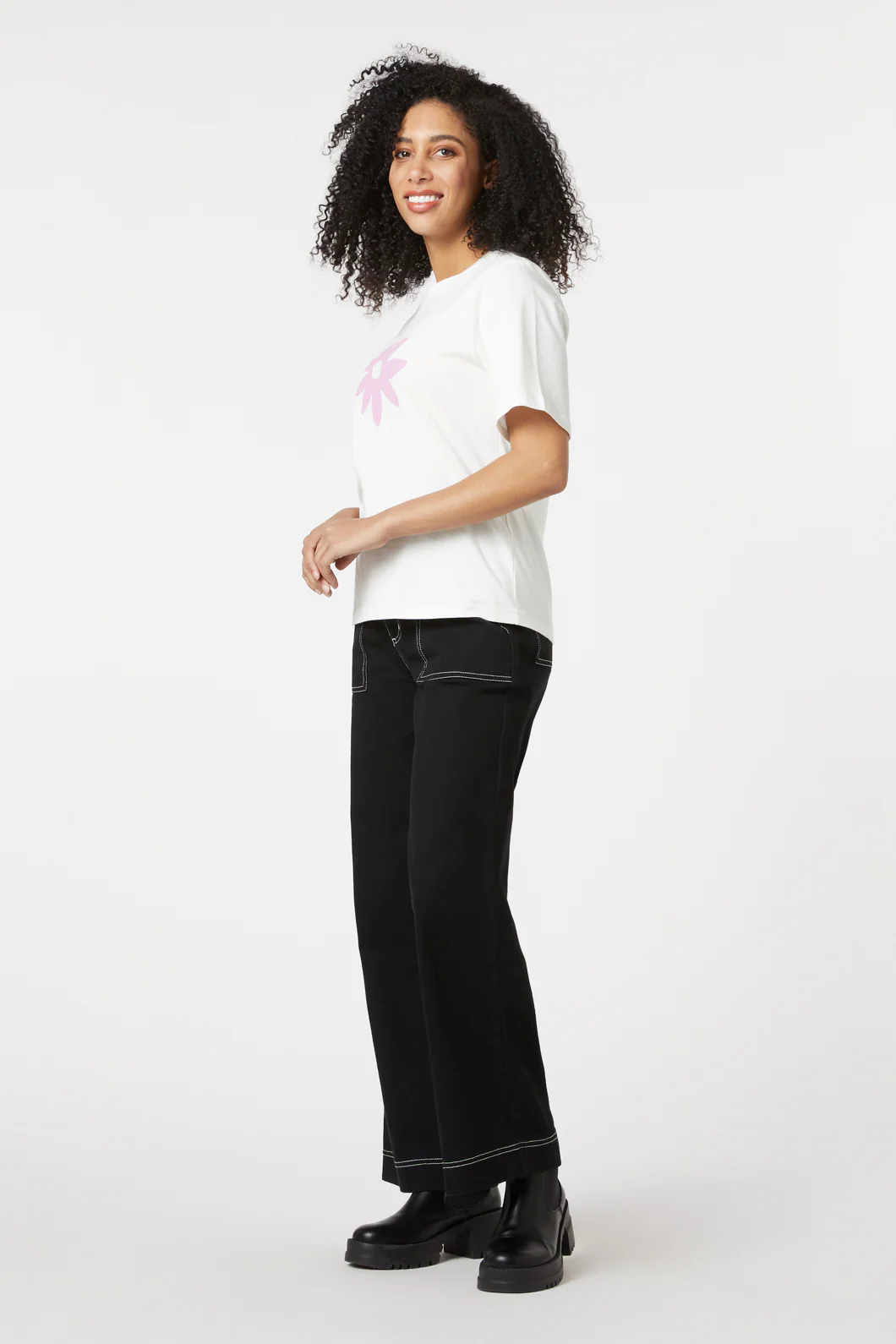 Daisy Days T-Shirt - Image 3