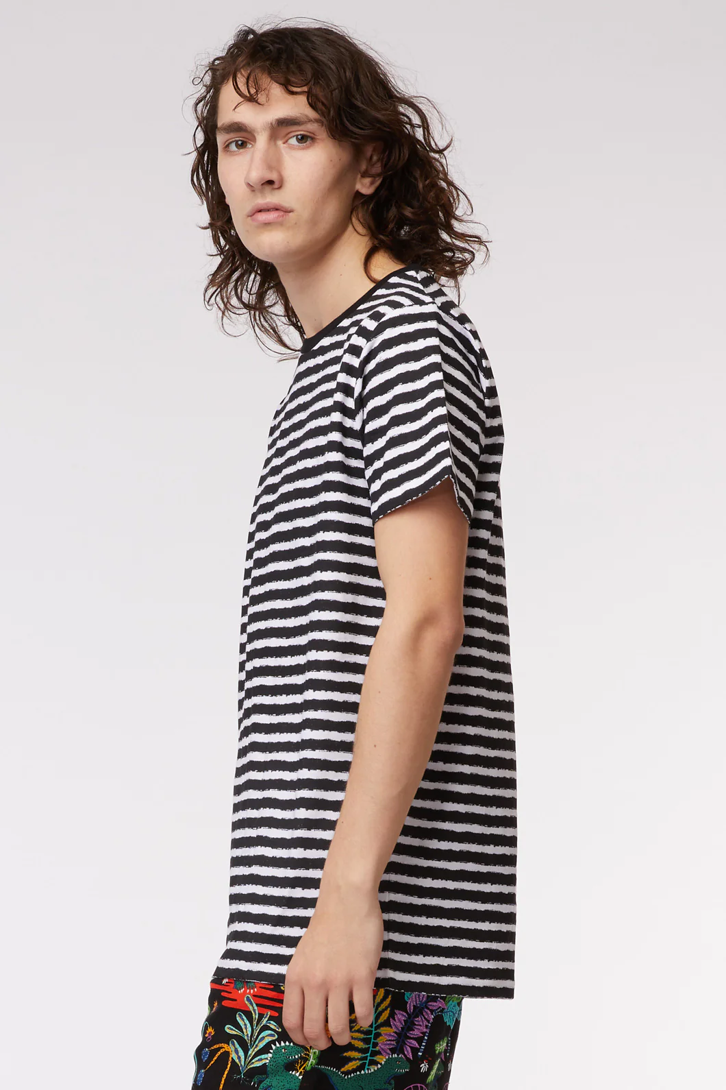 Dallas Stripes Ringer Tee - Image 10
