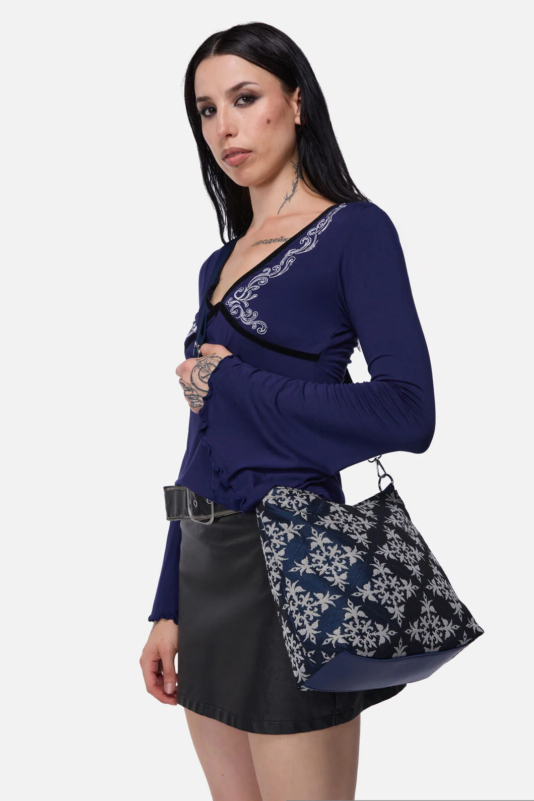 Dame Crossbody Bag - Image 2
