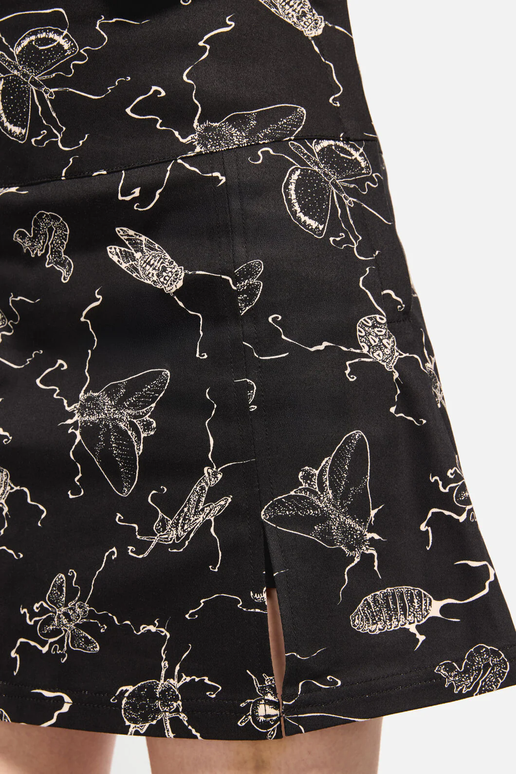 Dark Pieridae Print Skort - Image 5