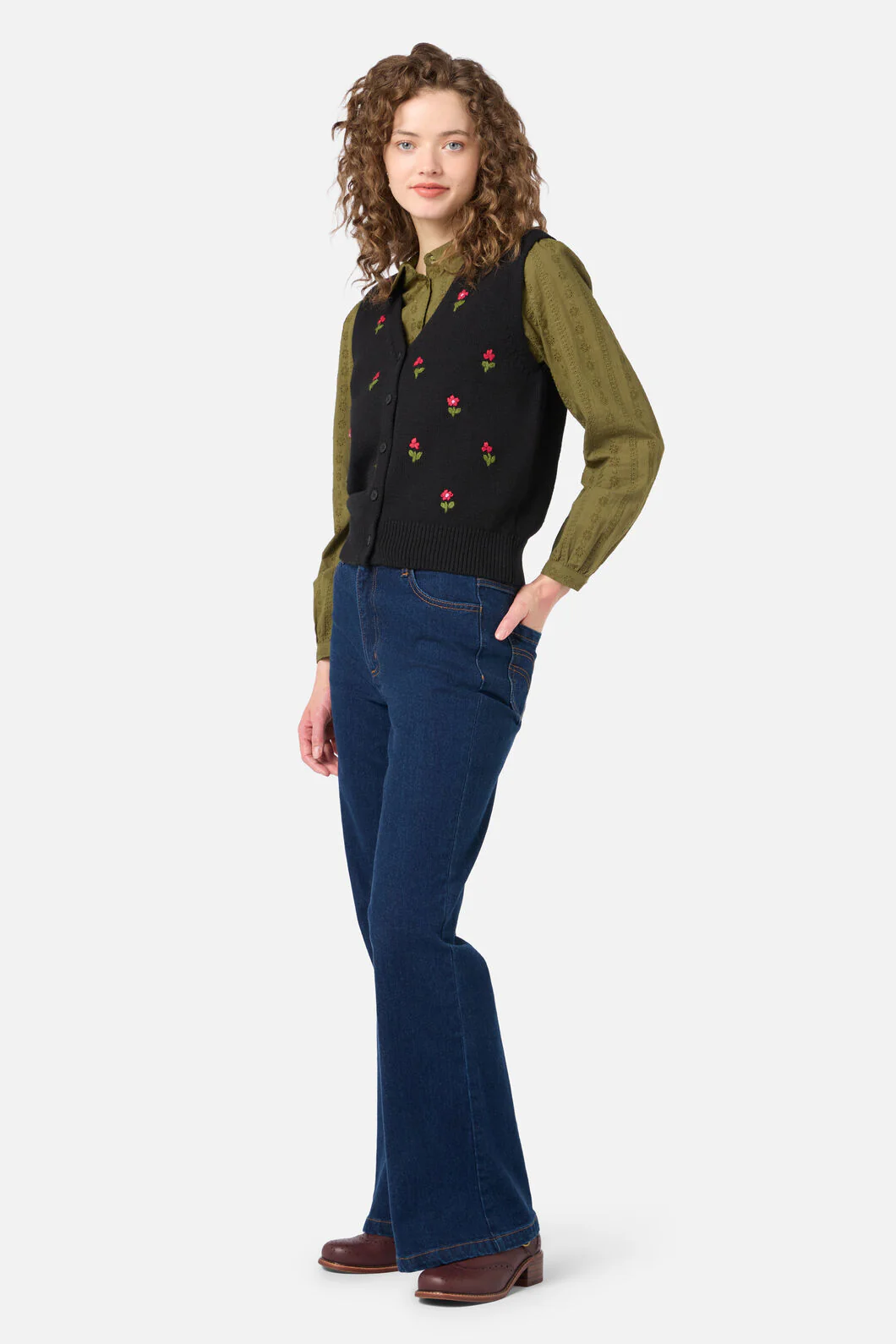 Ditsy Embroidered Knit Vest - Image 11