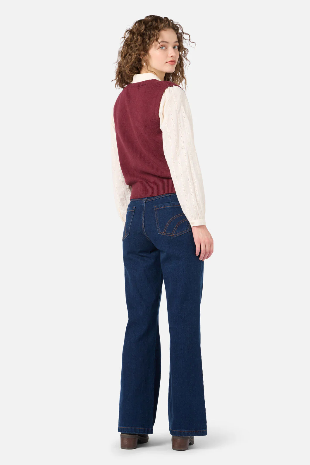 Ditsy Embroidered Knit Vest - Image 6