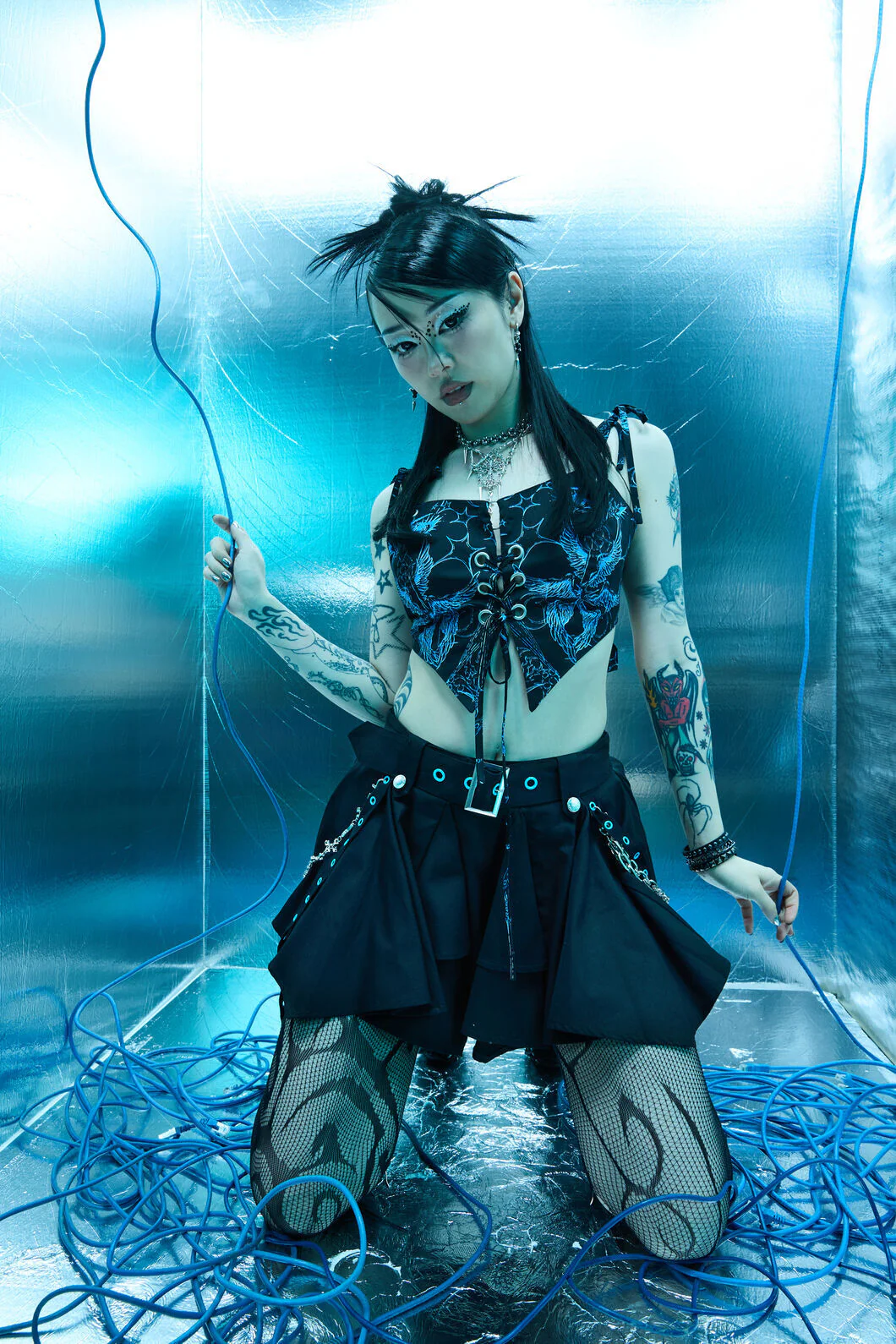 Divination Goth Tie Top - Image 3