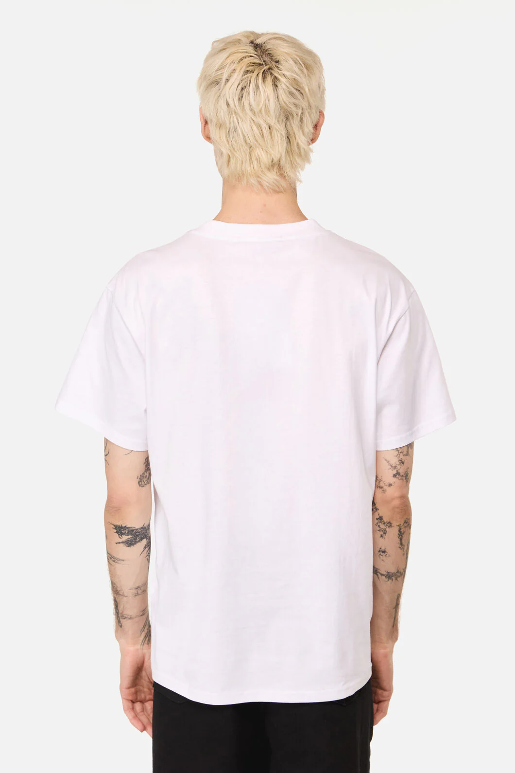 Dumb People Unisex Tee - Image 5