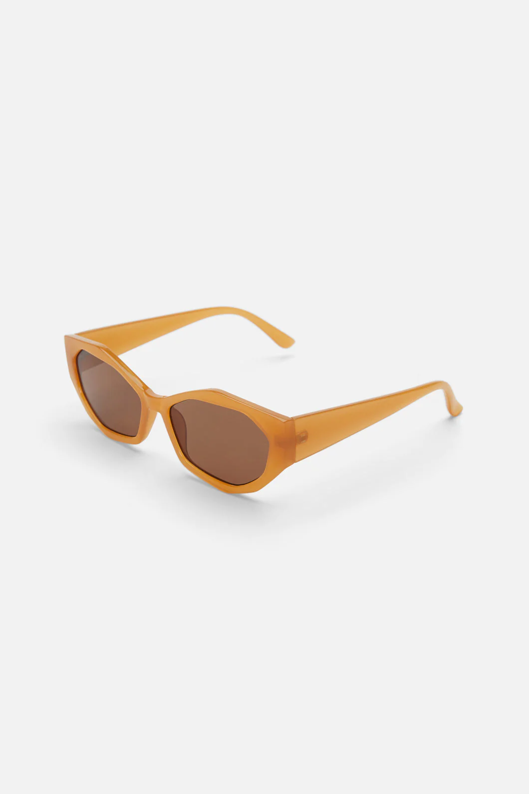 Edgy Cats Eye Sunglasses - Image 4
