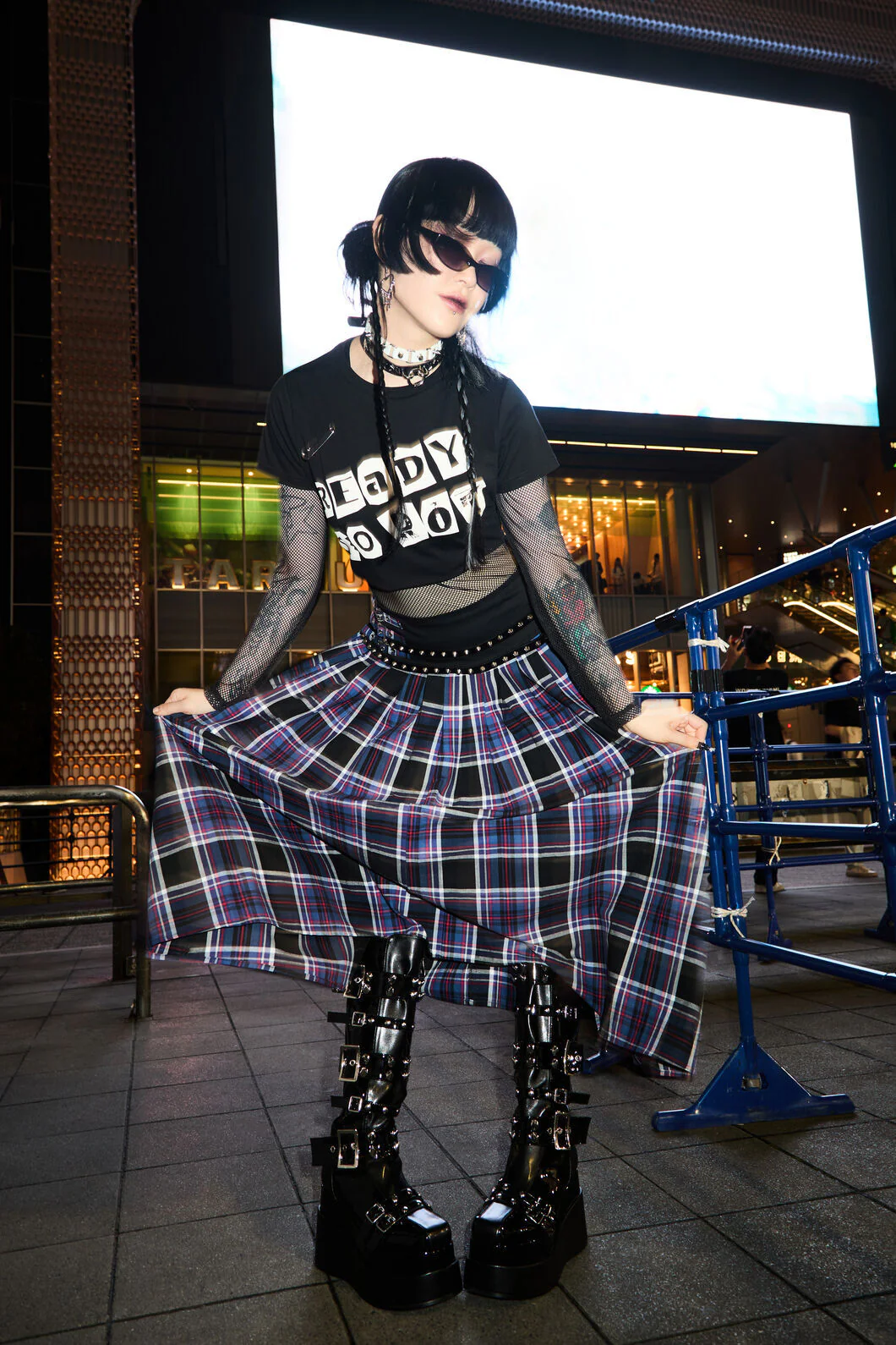 Edgy Tartan Midi Skirt - Image 7