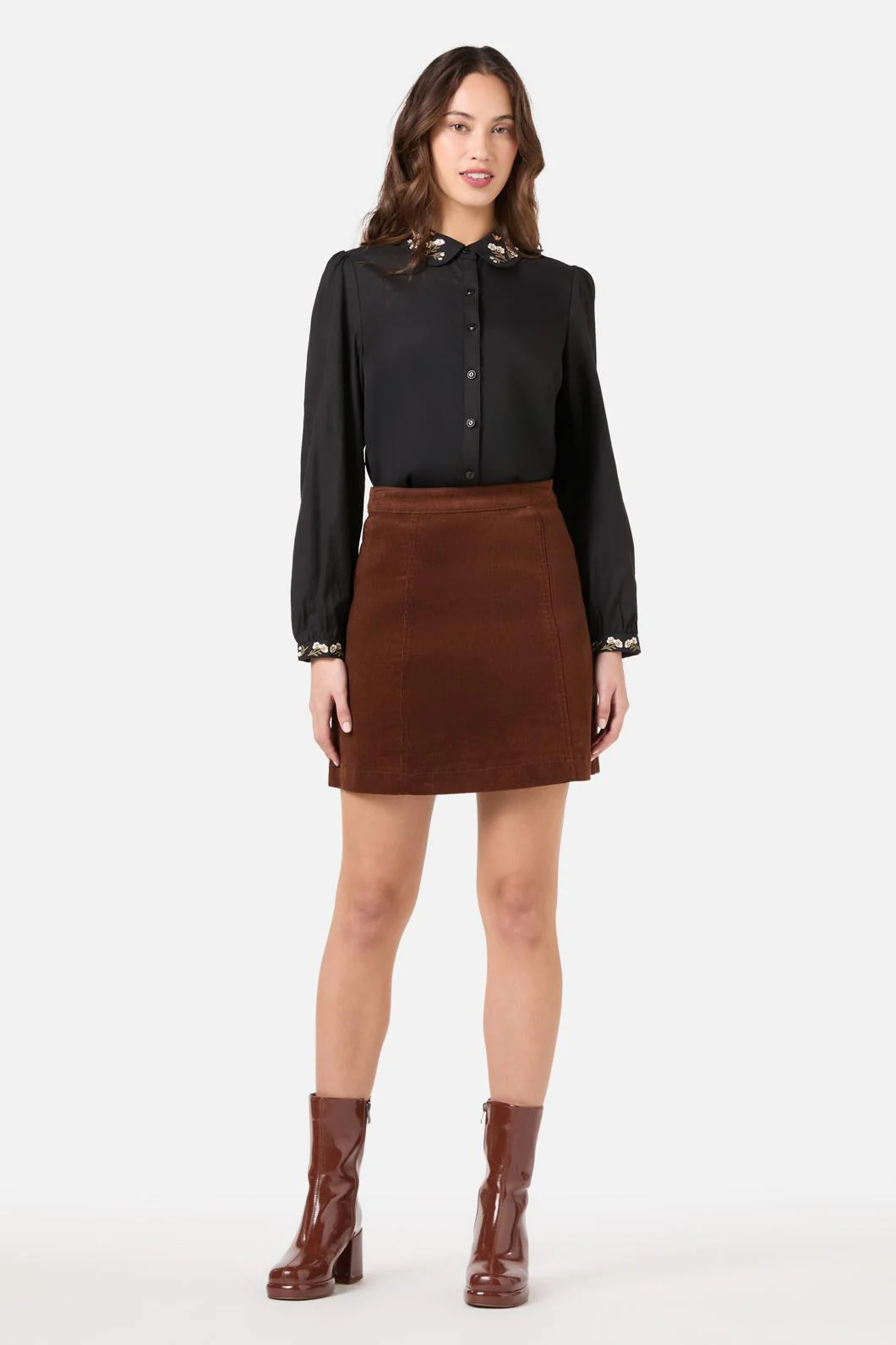 Flora Bee Embroidered Blouse - Image 3