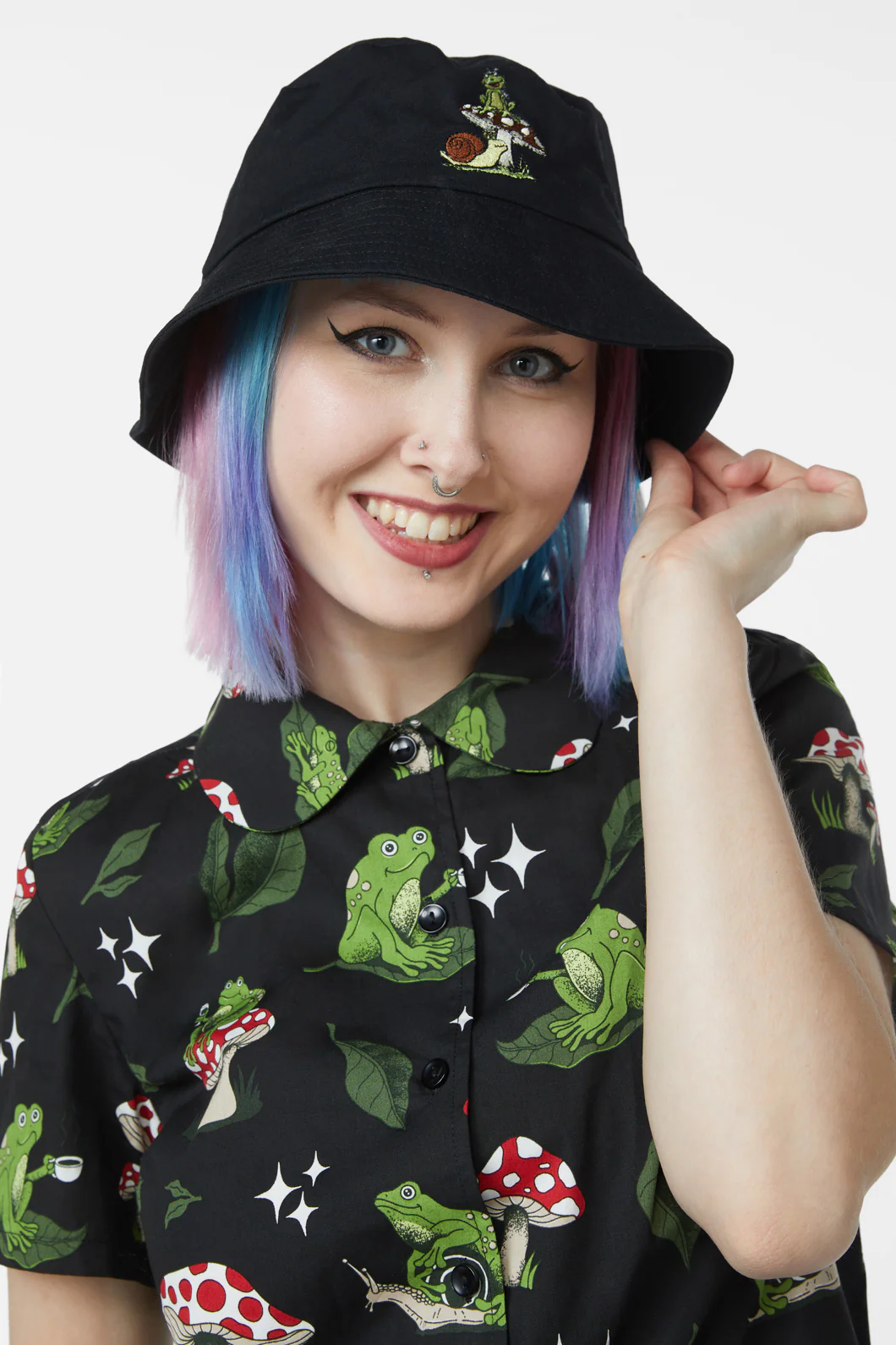 Frog Friends Hat - Image 2