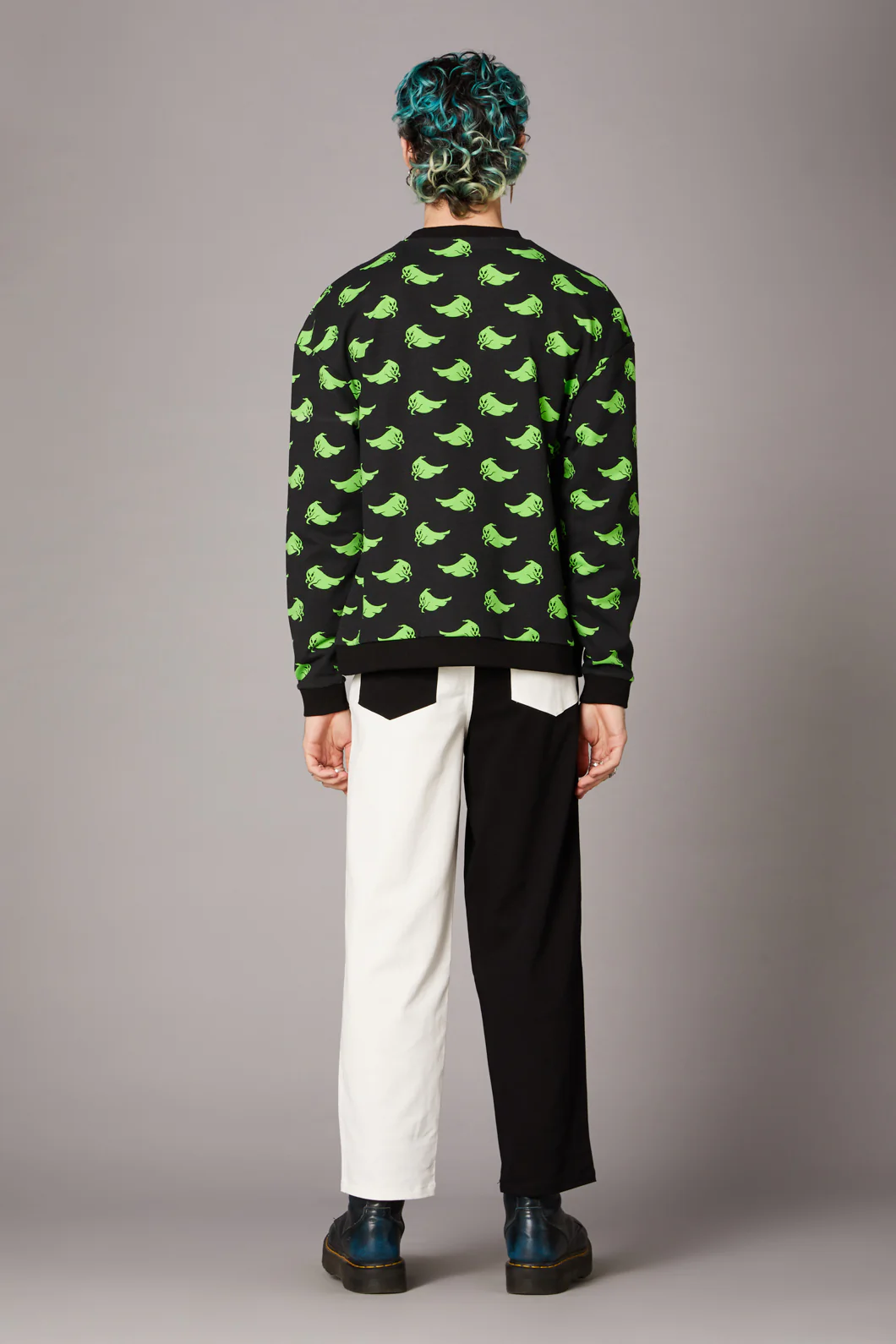 Green Ghost Goth Sweater - Image 4