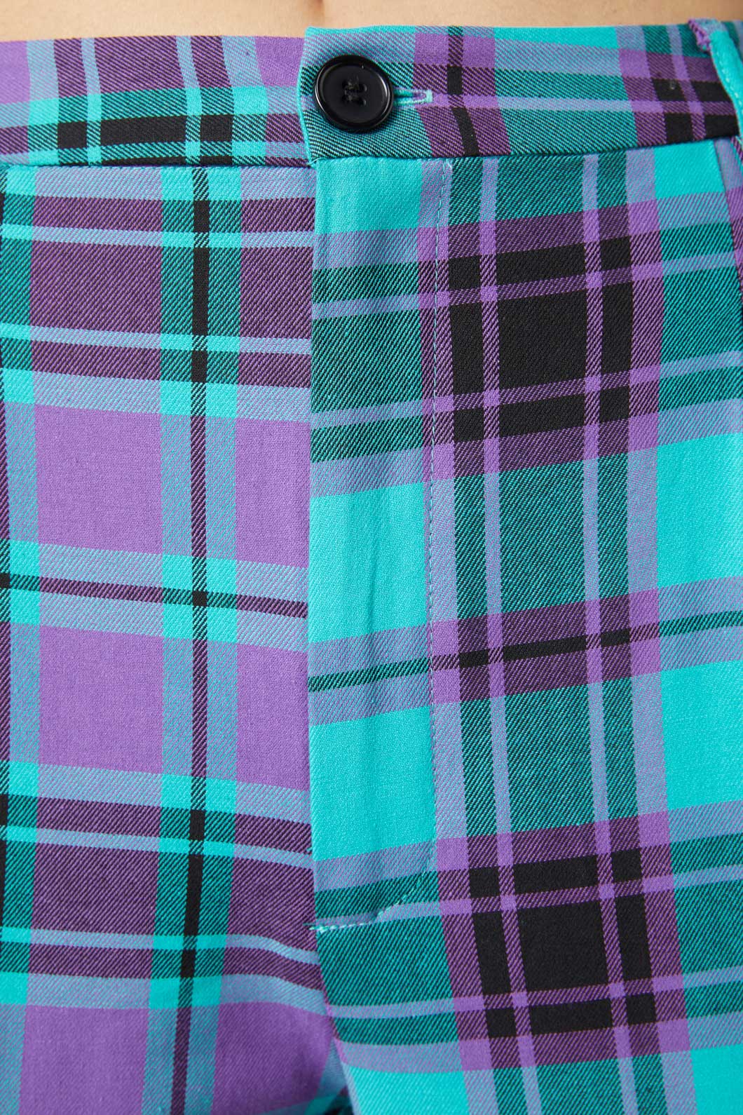 Grinning Tartan Pants - Image 5