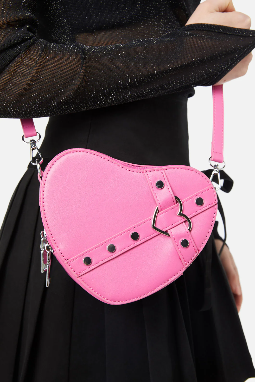Heart Cross Body Bag - Image 10