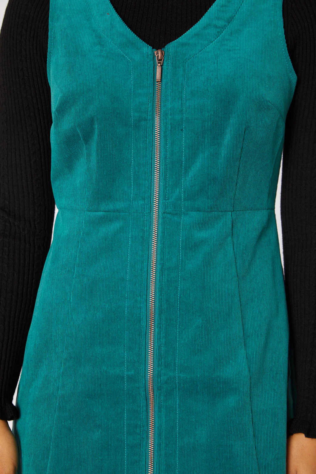 Honey Cord Pinny - Image 17