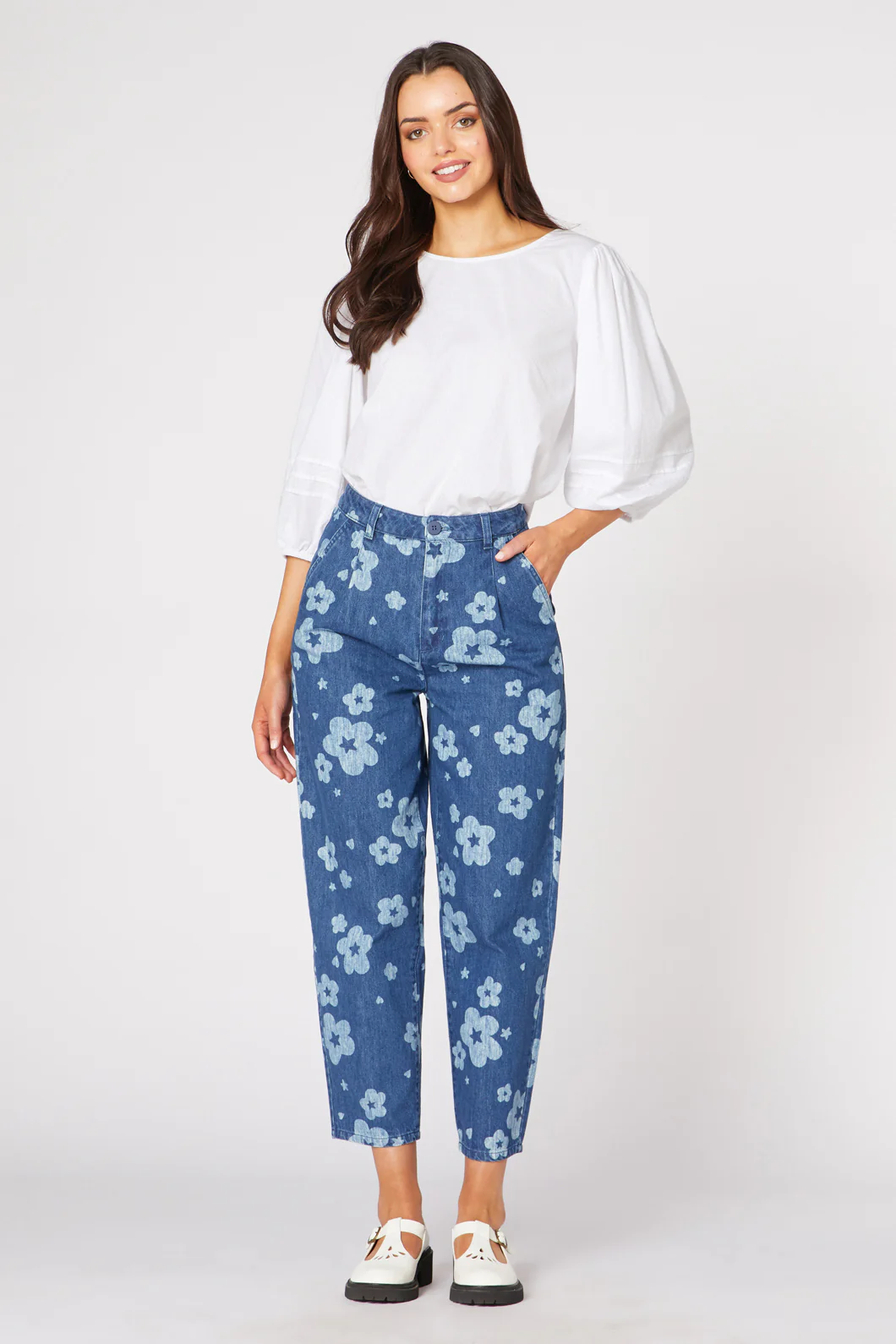 Indigo Starry Flwr Taperd Jean - Image 4