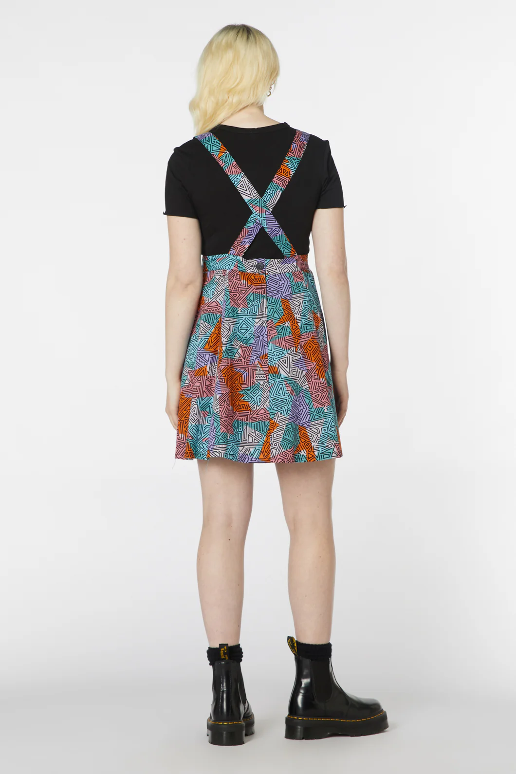 Jurassic Pinafore - Image 3