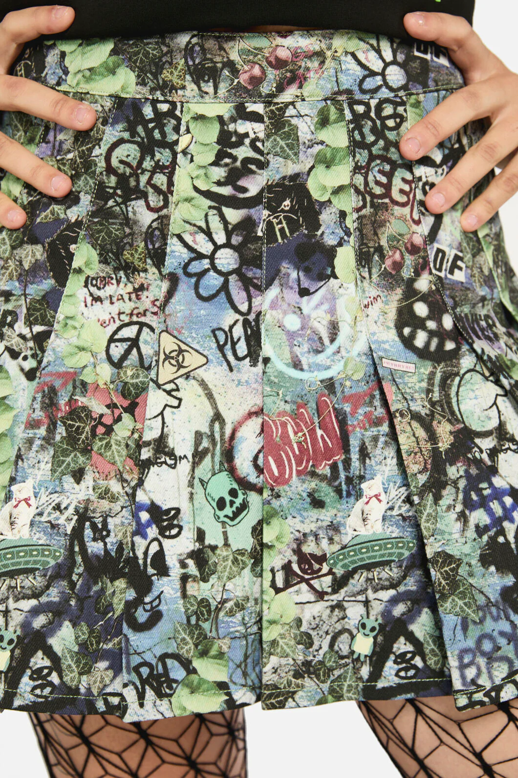 Laneway Print Pleated Skirt - Image 8