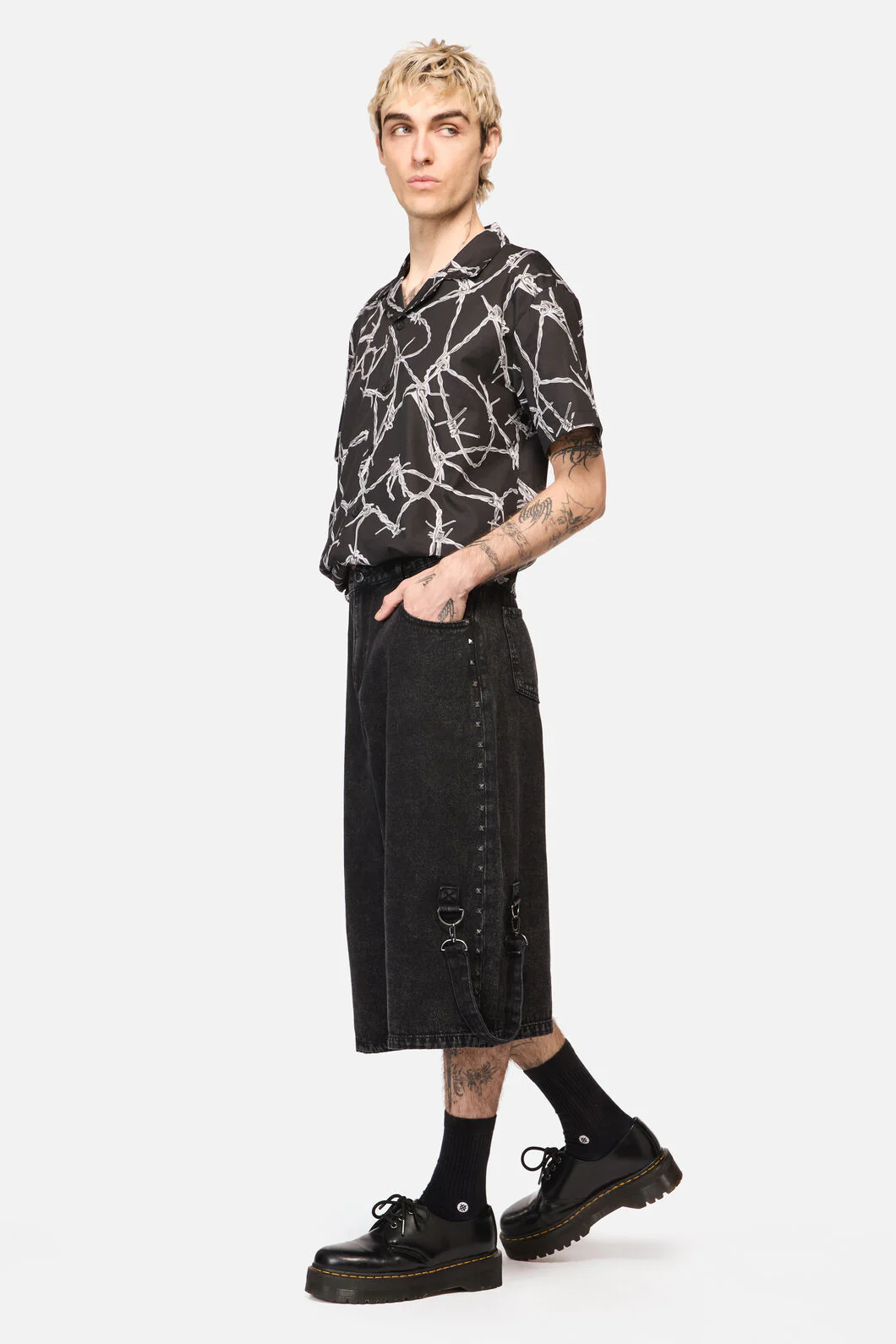 Lawless Stud Wide Leg Jeans - Image 3