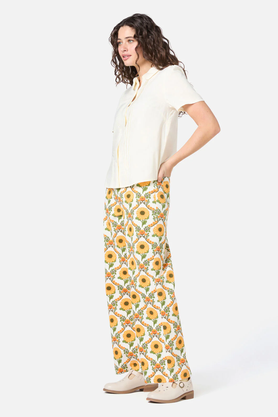 Lizzy Short Sleeve Blouse - Image 3