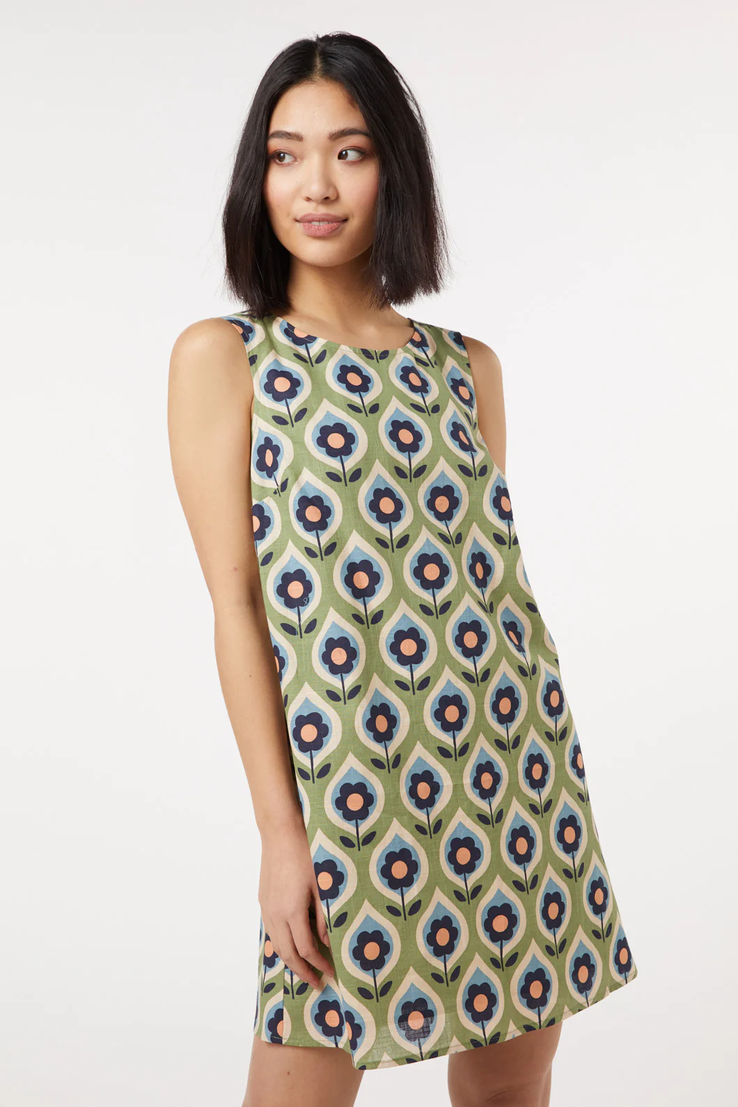 Mary Jane Shift Dress - Image 6