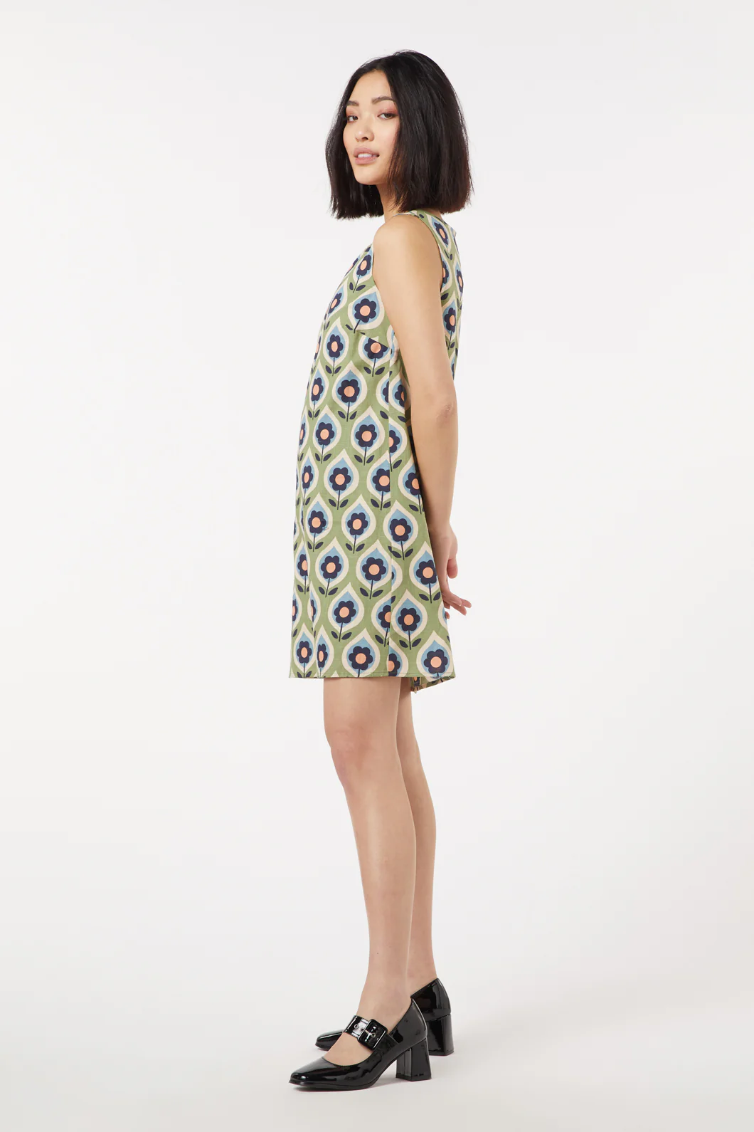 Mary Jane Shift Dress - Image 8