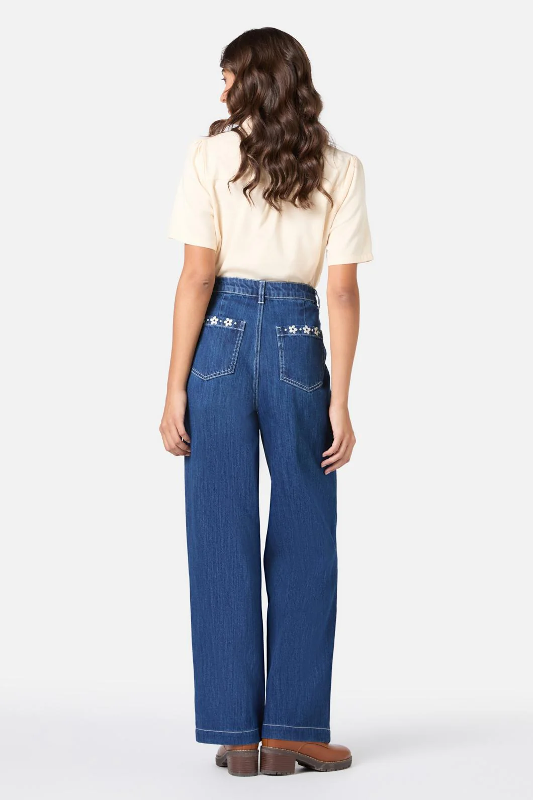 Meg Daisy Embroidered Jean - Image 4
