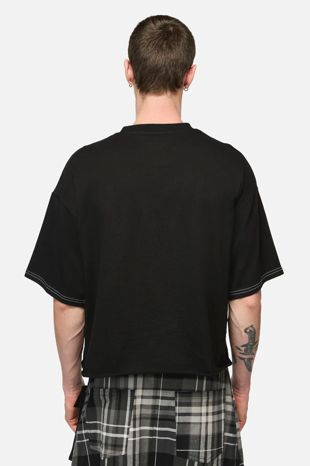 Numbskull Distressed Unisex Tee - Image 4