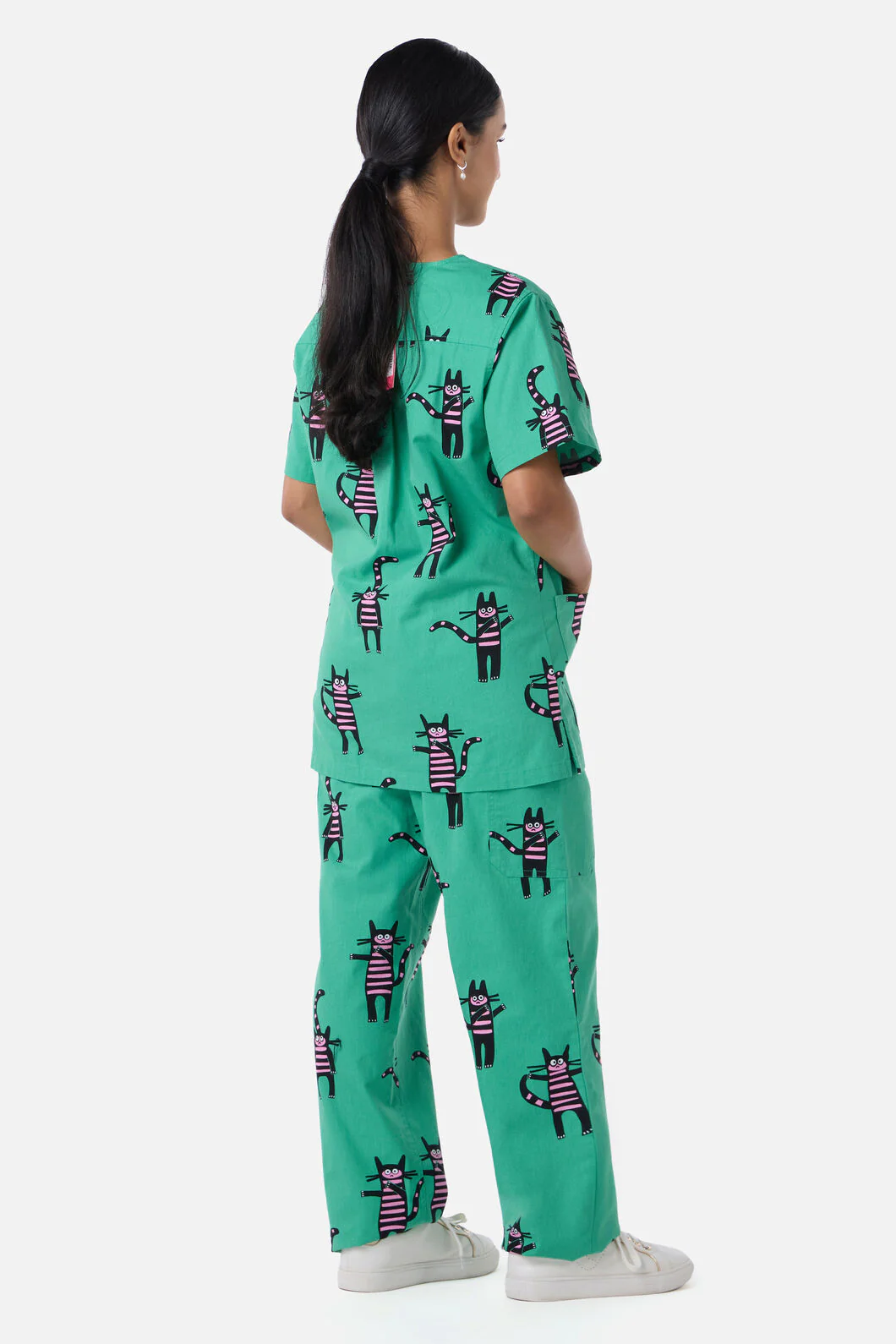 Peculiar Puss Scrub Set - Image 5