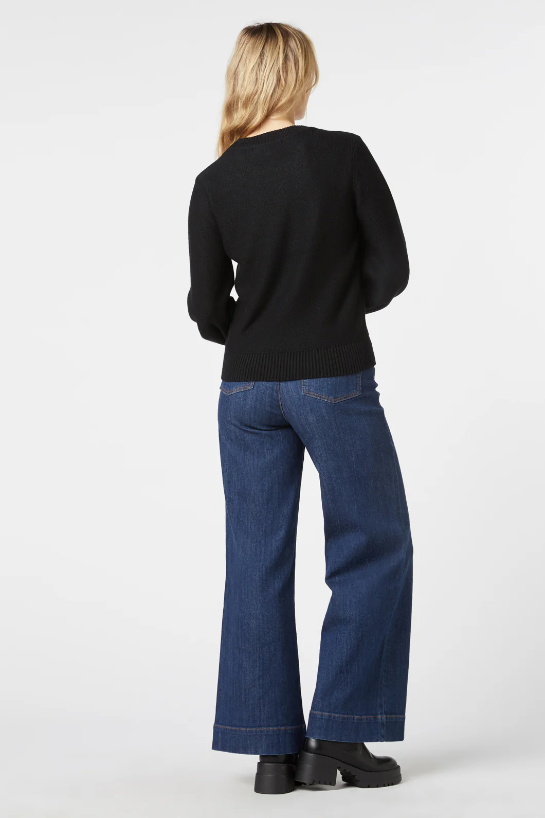 Protea Embroidered Jumper - Image 4