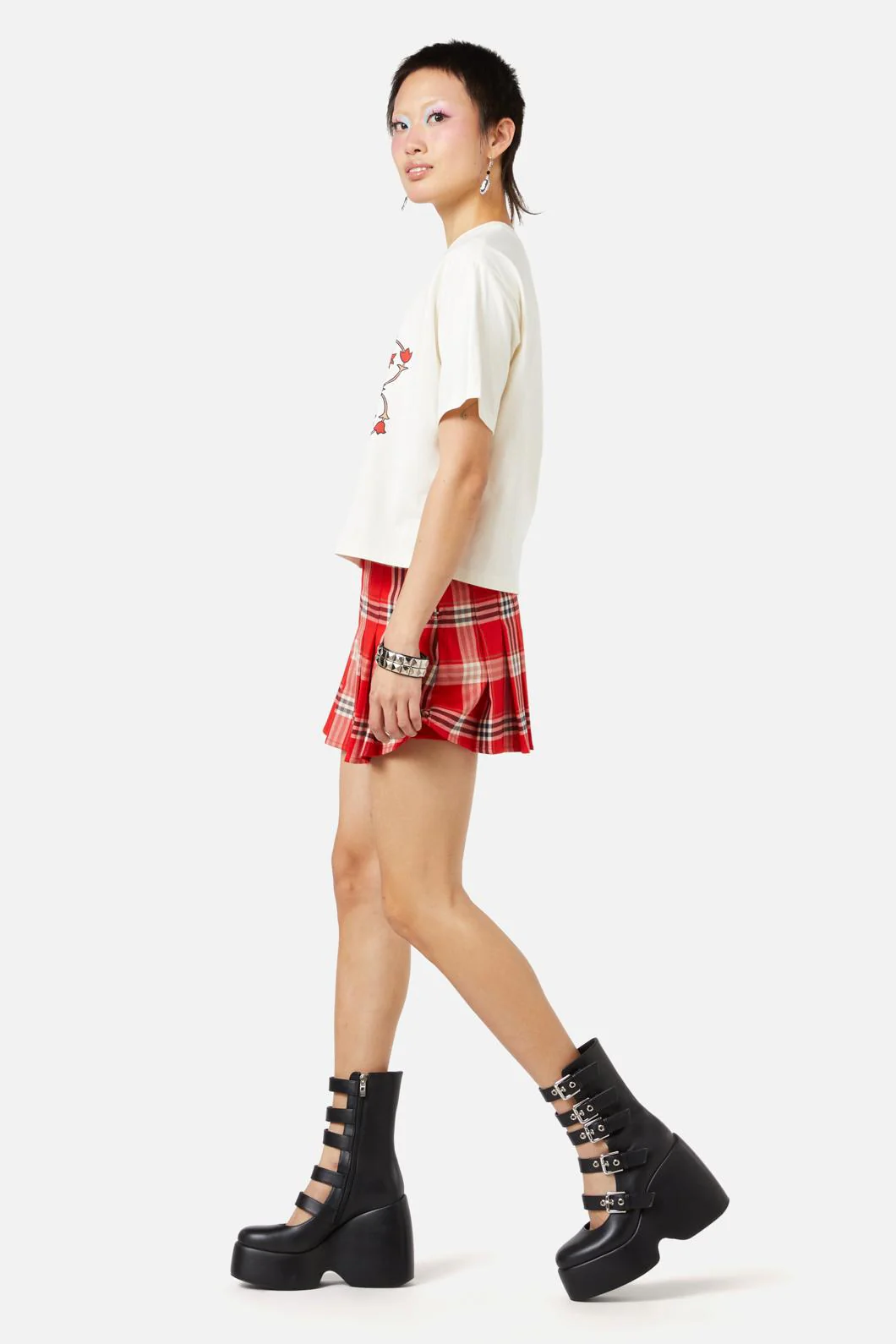 Queen Of Cats Placement Tee - Image 3