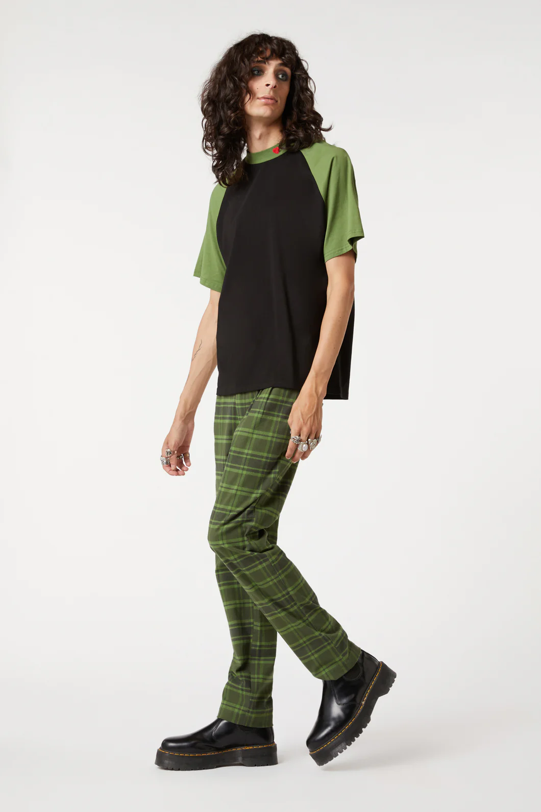 Queens Temper Raglan Tee - Image 5
