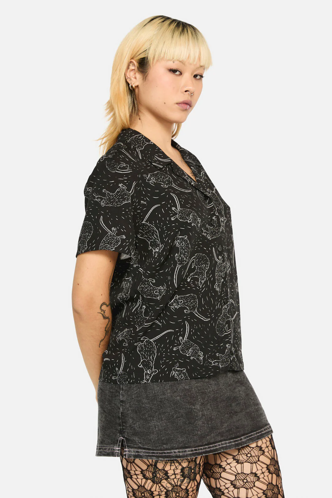 Ratbag Short Sleeved Grunge Blouse - Image 3