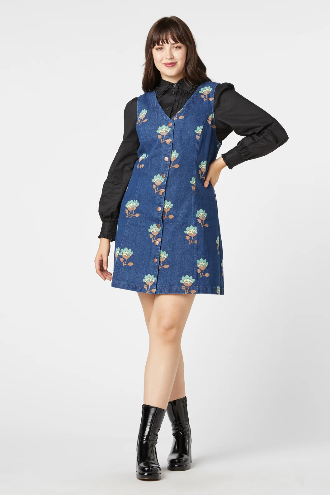 Retro Flora Pinny - Image 8
