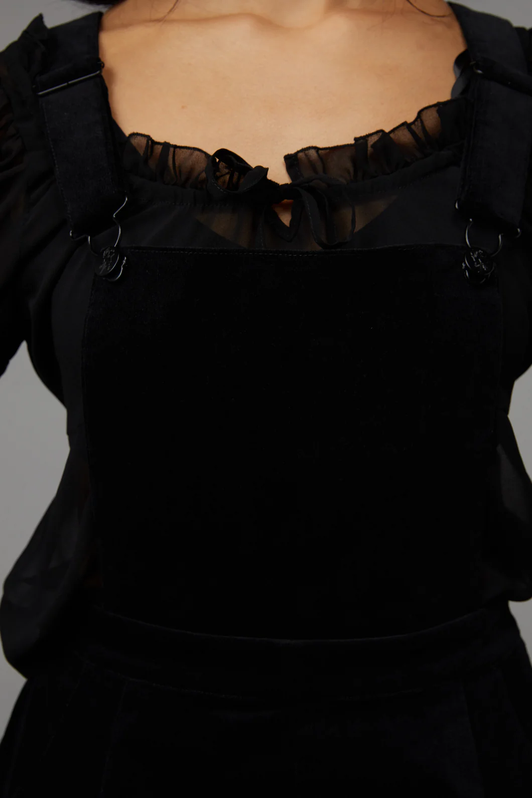 Ring Mastress Pinafore - Image 10